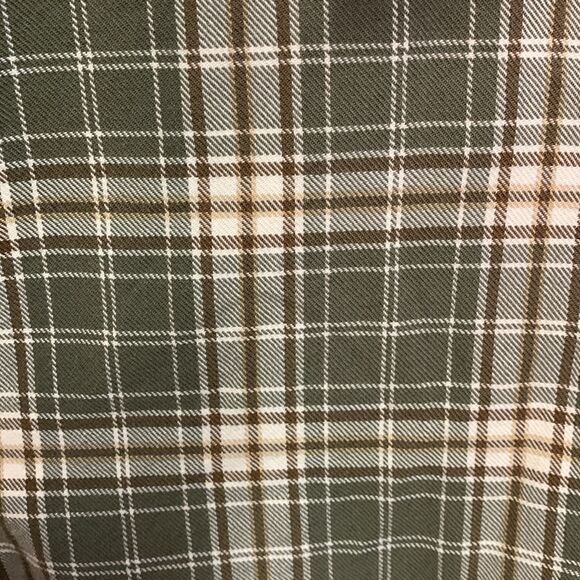 Eddie Bauer Favorite Ivory Green Plaid LS Relaxed Fit Flannel Shirt Size LTall - Picture 3 of 8